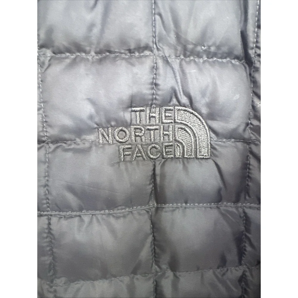 The North Face ThermoBall Eco Blue Men's Quilted Puffer Jacket Size Large